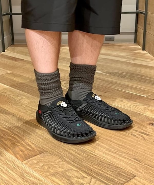 新里 京介さんの「BEAMS WOMEN｜MECHANIX WEAR / THE ORIGINAL(R) ワークグローブ」を使ったコーディネート