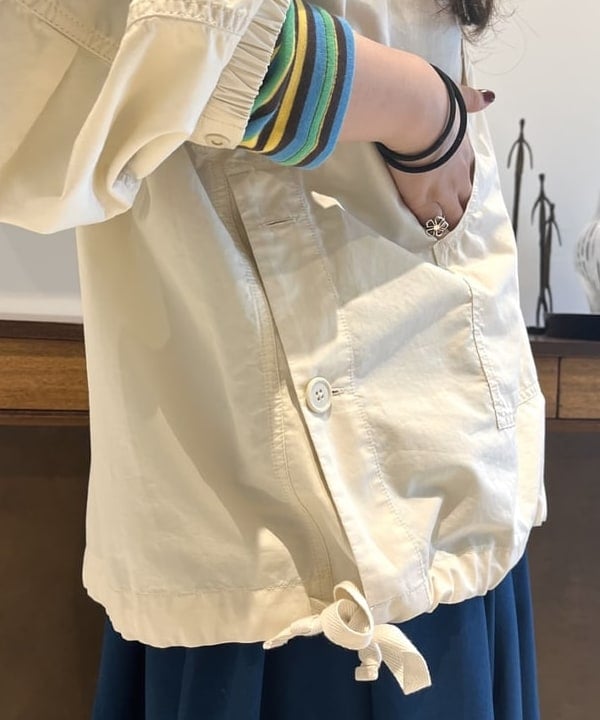 カスタニ モモノさんの「BEAMS WOMEN｜Blundstone / LOW CUT」を使ったコーディネート