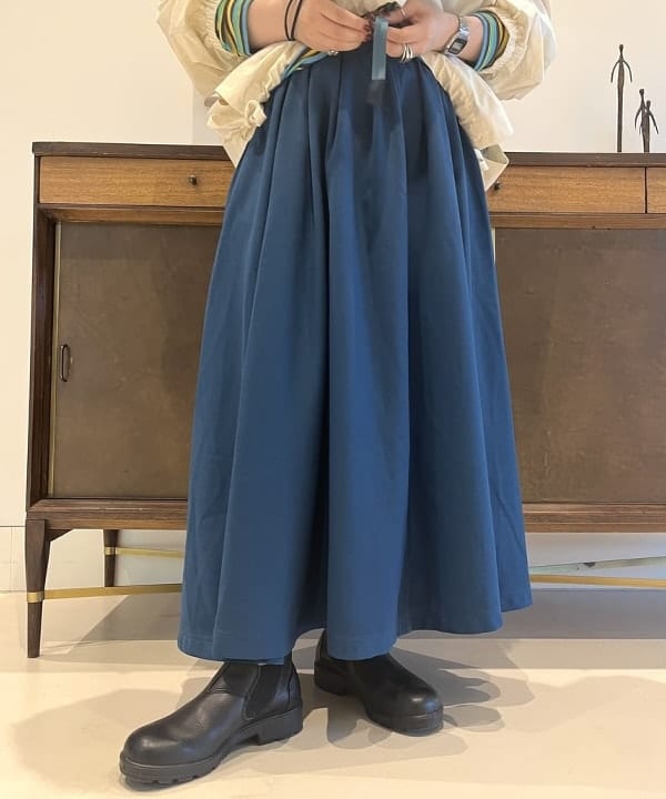 カスタニ モモノさんの「BEAMS WOMEN｜Blundstone / LOW CUT」を使ったコーディネート