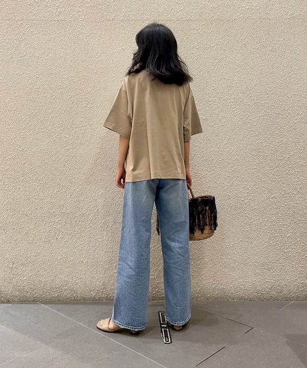 五十峯 さよさんの「BEAMS WOMEN｜upper hights / THE NIECE デニムパンツ」を使ったコーディネート