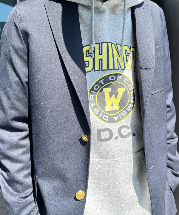 平柳 楓馬さんの「BEAMS WOMEN｜3B Blazer Combat Wool」を使ったコーディネート