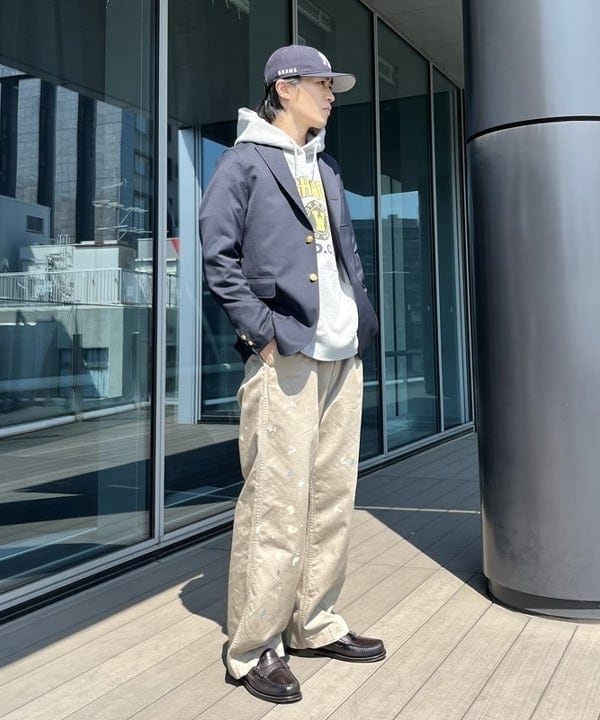 平柳 楓馬さんの「BEAMS WOMEN｜3B Blazer Combat Wool」を使ったコーディネート