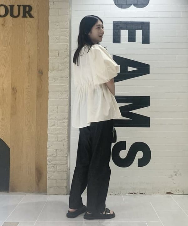 坂本 涼花さんの「BEAMS WOMEN｜」を使ったコーディネート