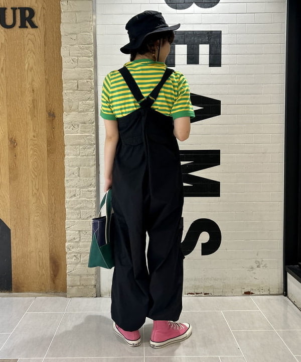 小原 もこさんの「BEAMS WOMEN｜BEAMS BOY / US ARMY オーバー パンツ」を使ったコーディネート
