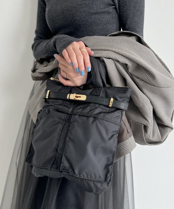 隈元 楓さんの「BEAMS WOMEN｜【別注】sita parantica / ヘルメットバッグ」を使ったコーディネート