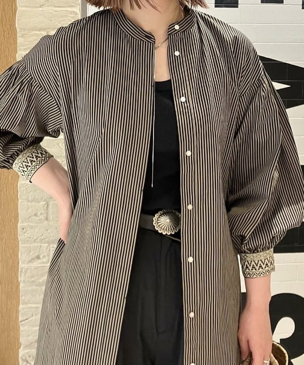 CHIHIROさんの「BEAMS WOMEN｜MARCHER × Demi-Luxe BEAMS / 別注 タッセル編み かごバッグ」を使ったコーディネート