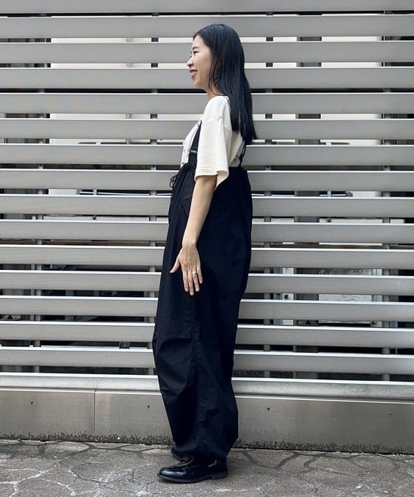 ミナミマリコさんの「BEAMS WOMEN｜BEAMS BOY / US ARMY オーバー パンツ」を使ったコーディネート