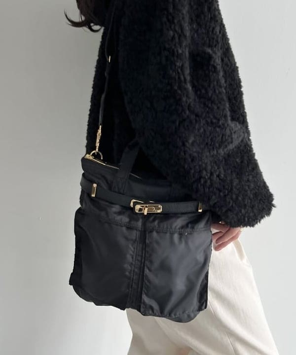 隈元 楓さんの「BEAMS WOMEN｜【WEB限定】TATRAS / IPAMA ボア フードジャケット」を使ったコーディネート