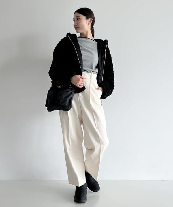 隈元 楓さんの「BEAMS WOMEN｜【WEB限定】TATRAS / IPAMA ボア フードジャケット」を使ったコーディネート