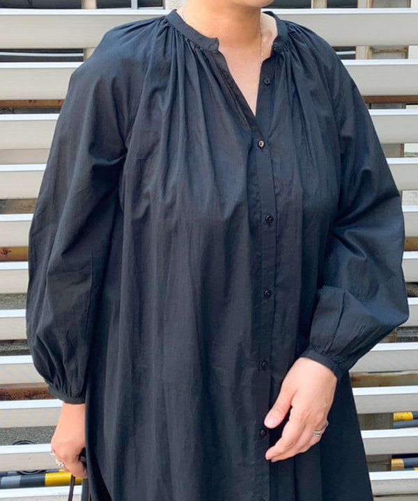 藤井 裕実子さんの「BEAMS WOMEN｜MARIHA / ダリアのワンピース」を使ったコーディネート