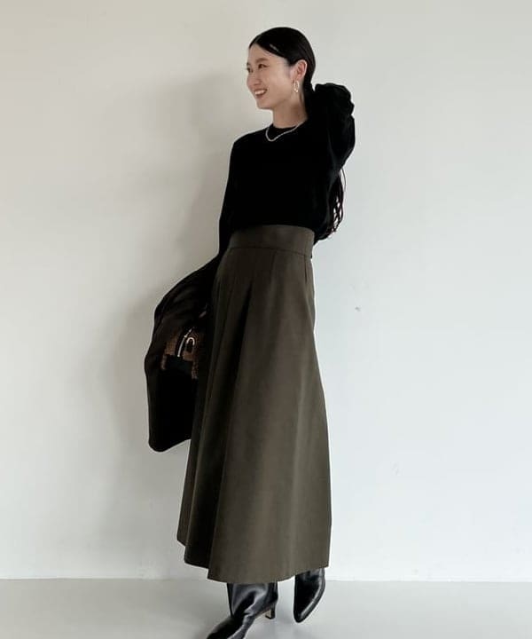 隈元 楓さんの「BEAMS WOMEN｜VIOLAd’ORO × Demi-Luxe BEAMS / 別注 エコムートン ミニショルダーバッグ」を使ったコーディネート