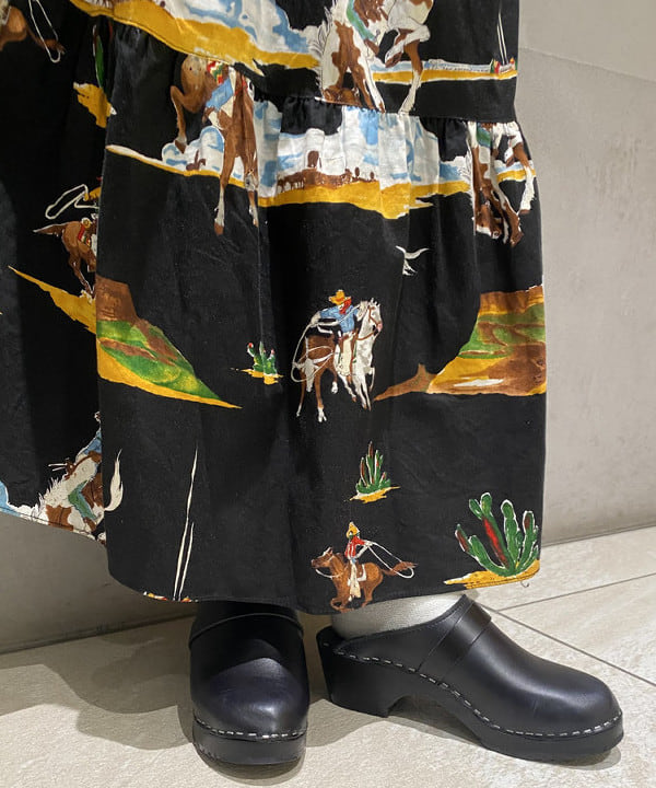 吉野 多恵さんの「BEAMS WOMEN｜【別注】Healthknit / ワッフル ボーダー Tシャツ」を使ったコーディネート