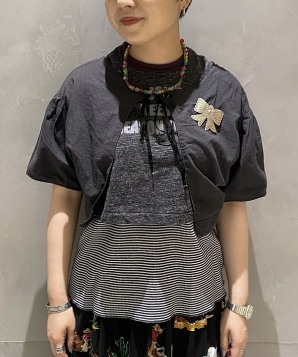 吉野 多恵さんの「BEAMS WOMEN｜【別注】Healthknit / ワッフル ボーダー Tシャツ」を使ったコーディネート