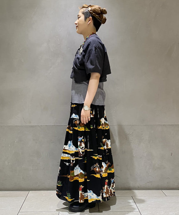 吉野 多恵さんの「BEAMS WOMEN｜【別注】Healthknit / ワッフル ボーダー Tシャツ」を使ったコーディネート