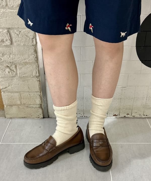 小原 もこさんの「BEAMS WOMEN｜L.L.Bean × BEAMS PLUS ＆ BEAMS BOY / Deep Bottom Deluxe Boat and Tote Mini」を使ったコーディネート