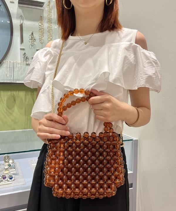 Yumenoさんの「BEAMS WOMEN｜bLicensceLL × Ray BEAMS / 別注 ビーズ バッグ」を使ったコーディネート
