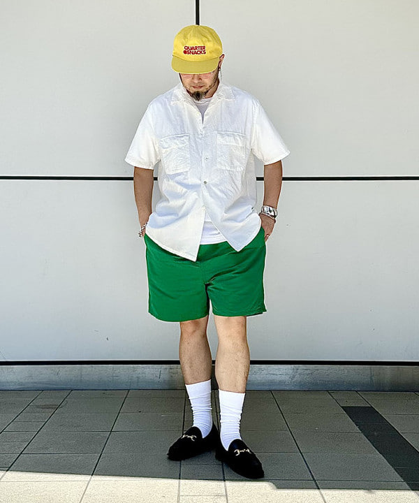 林 義人さんの「BEAMS PLUS / ピマコットン ショートスリーブ オープンカラー シャツ」を使ったコーディネート