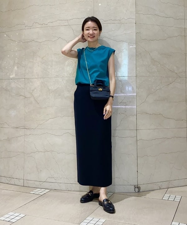 SANOさんの「BEAMS WOMEN｜シンプル タイト ニットスカート .M.」を使ったコーディネート