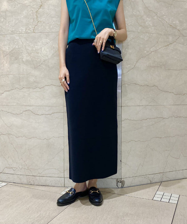 SANOさんの「BEAMS WOMEN｜シンプル タイト ニットスカート .M.」を使ったコーディネート