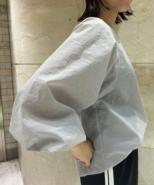 川口 恵さんの「BEAMS WOMEN｜Ray BEAMS / サイドライン ジャージ スカート」を使ったコーディネート