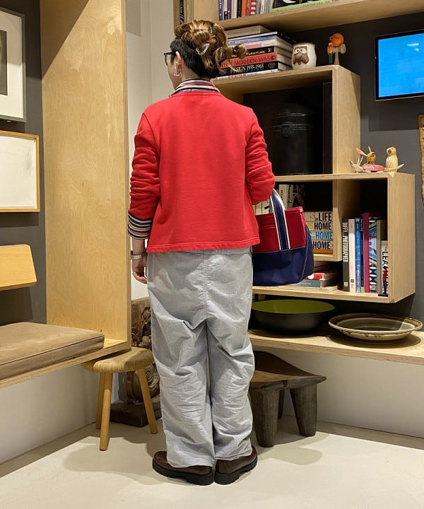 吉野 多恵さんの「BEAMS WOMEN｜BEAMS BOY / ラメ リブ クルー ソックス NEW」を使ったコーディネート