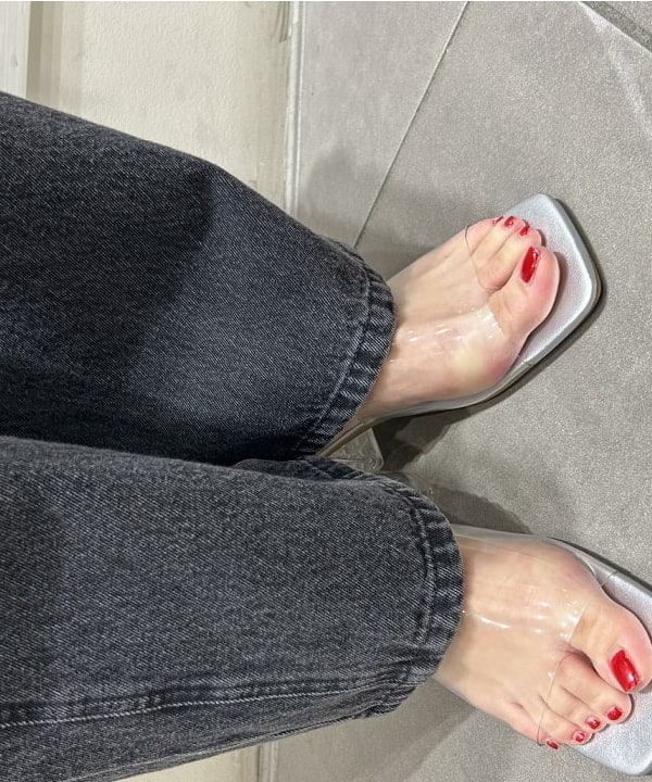 もえのさんの「BEAMS WOMEN｜Ray BEAMS / クリア ヒール サンダル」を使ったコーディネート