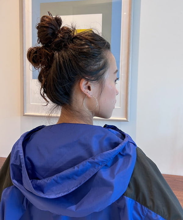 清水 彩乃さんの「BEAMS WOMEN｜【別注】BUZZ RICKSON'S / ポプリン アーミーパンツ」を使ったコーディネート