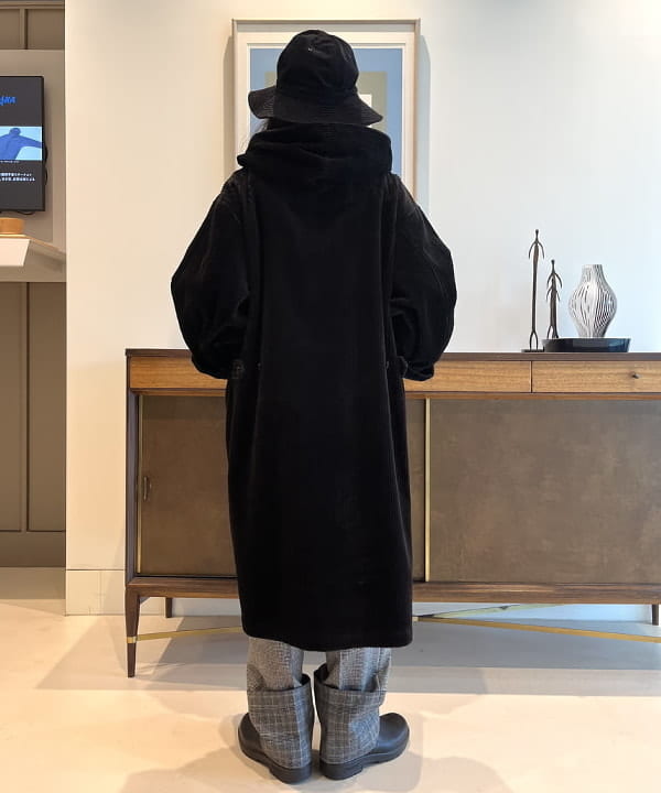 カスタニ モモノさんの「BEAMS WOMEN｜Blundstone / LOW CUT」を使ったコーディネート