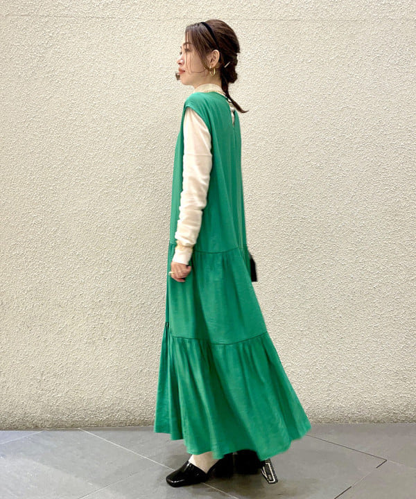 カタヤマ アヤさんの「BEAMS WOMEN｜Ray BEAMS / アンクルストラップ パンプス」を使ったコーディネート