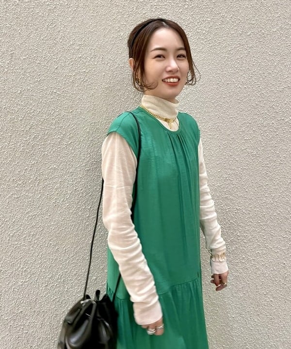 カタヤマ アヤさんの「BEAMS WOMEN｜Ray BEAMS / アンクルストラップ パンプス」を使ったコーディネート