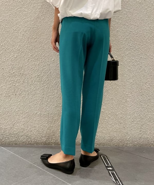 五十峯 さよさんの「BEAMS WOMEN｜Demi-Luxe BEAMS / バックル ポインテッドトゥ パンプス」を使ったコーディネート