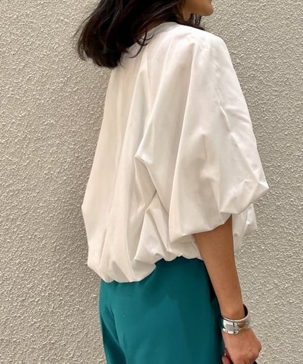 五十峯 さよさんの「BEAMS WOMEN｜Demi-Luxe BEAMS / バックル ポインテッドトゥ パンプス」を使ったコーディネート