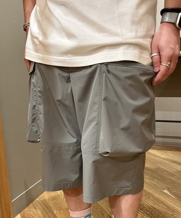 新里 京介さんの「BEAMS WOMEN｜」を使ったコーディネート