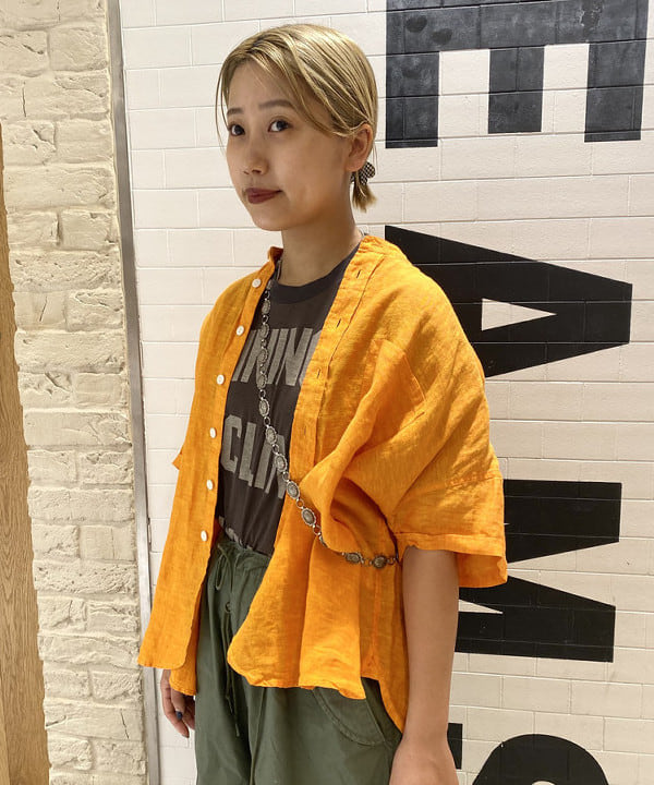 オカモト ミサキさんの「BEAMS WOMEN｜BEAMS BOY / US ARMY オーバー パンツ」を使ったコーディネート