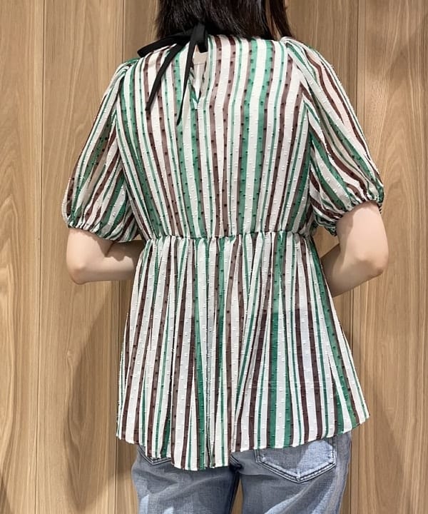 山田 千遥さんの「BEAMS WOMEN｜upper hights / THE LIPSTICKⅡ デニムパンツ」を使ったコーディネート
