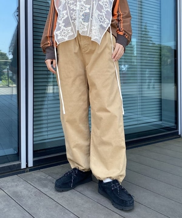 大田 麗未さんの「BEAMS WOMEN｜Day Pack 2 Compartments」を使ったコーディネート