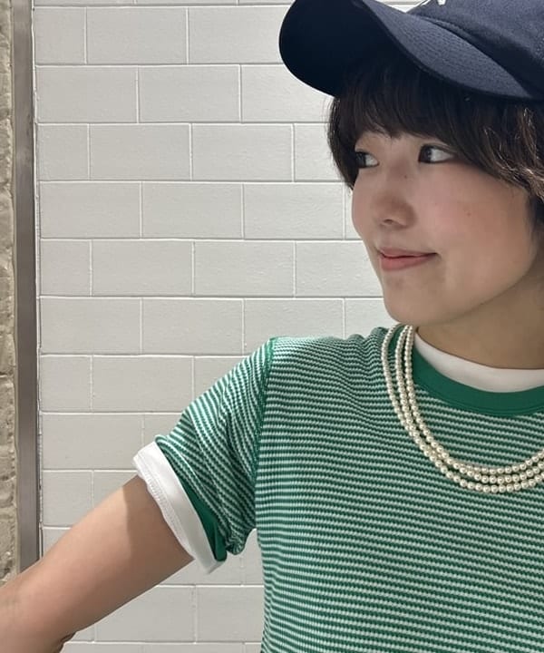 小原 もこさんの「BEAMS WOMEN｜BUZZ RICKSON'S &times; BEAMS BOY / チノパンツ」を使ったコーディネート
