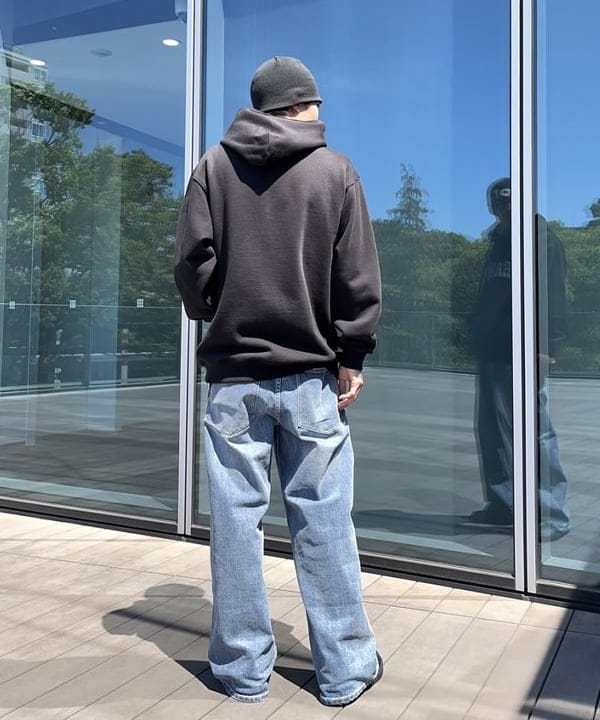 平柳 楓馬さんの「BEAMS WOMEN｜BEAMS ベーシック フーディ」を使ったコーディネート