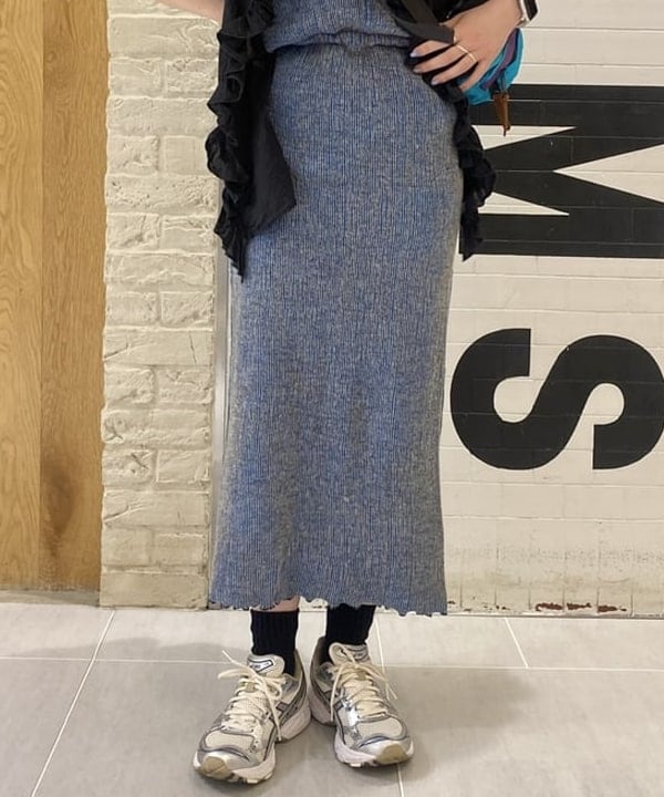 木村 海侑さんの「BEAMS WOMEN｜1/2ソリッド リブ ソックス」を使ったコーディネート