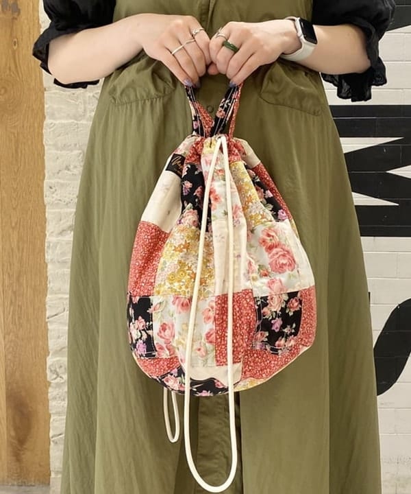 木村 海侑さんの「BEAMS WOMEN｜BEAMS BOY / 樹脂 パール ロング ネックレス」を使ったコーディネート