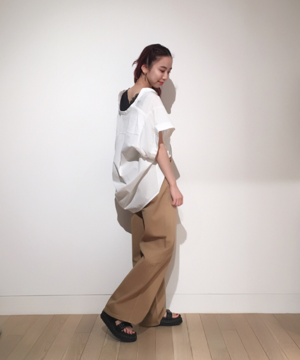 LEEさんの「BEAMS WOMEN｜Ray BEAMS / K10 ベネチアン ネックレス」を使ったコーディネート