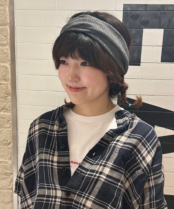 小原 もこさんの「BEAMS WOMEN｜BEAMS BOY / リブヘアバンド」を使ったコーディネート