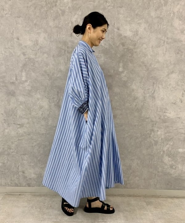 松元 晴佳さんの「BEAMS WOMEN｜CAMINANDO / フィッシャーマン サンダル」を使ったコーディネート