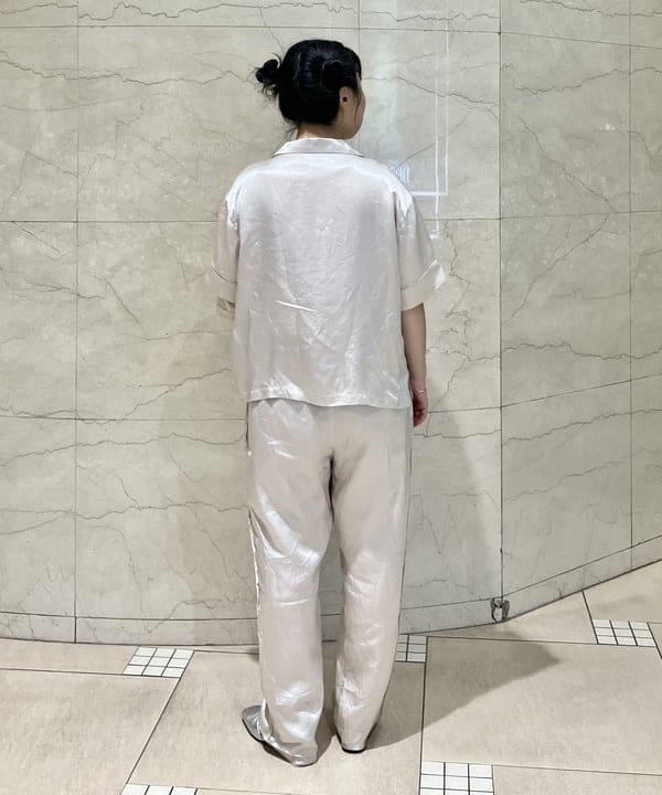 乙藤 侑里さんの「BEAMS WOMEN｜Ray BEAMS / アンクルストラップ パンプス」を使ったコーディネート