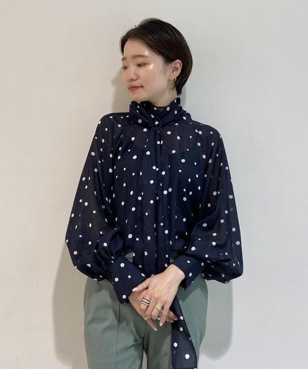 SANOさんの「BEAMS WOMEN｜Demi-Luxe BEAMS / スムースレザー ローファー」を使ったコーディネート