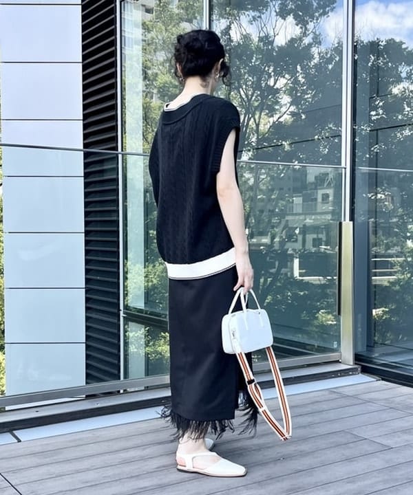 kigoさんの「BEAMS WOMEN｜BEAURE × Ray BEAMS / 別注 スクエア テープ バッグ」を使ったコーディネート