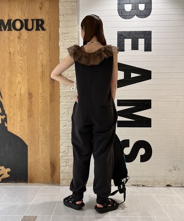 ちりこさんの「BEAMS WOMEN｜MBT / KISUMU CLASSIC」を使ったコーディネート