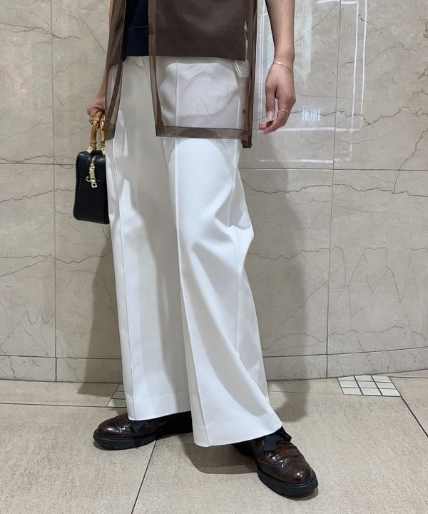 篠崎 香月さんの「BEAMS WOMEN｜」を使ったコーディネート