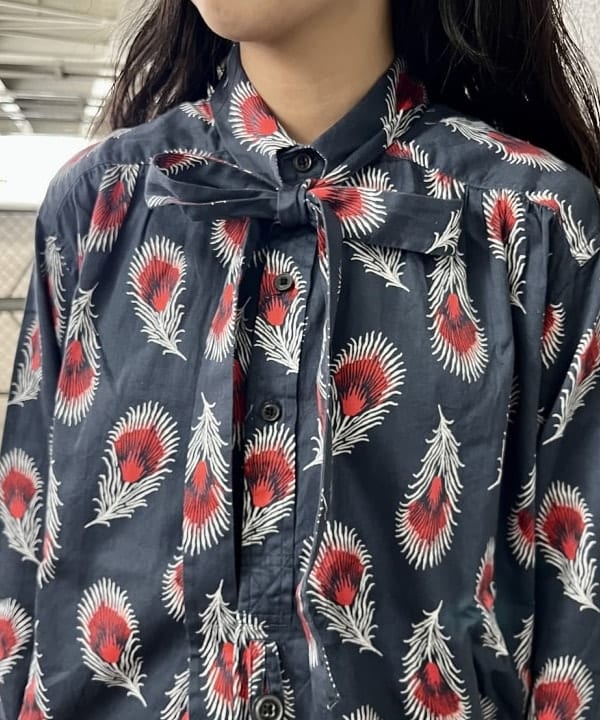 ミナミマリコさんの「BEAMS WOMEN｜【別注】BUZZ RICKSON'S / ポプリン アーミーパンツ」を使ったコーディネート