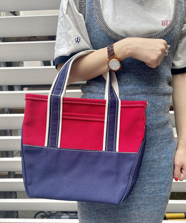 みりさんの「BEAMS WOMEN｜L.L.Bean / Deep Bottom Deluxe Boat and Tote S」を使ったコーディネート